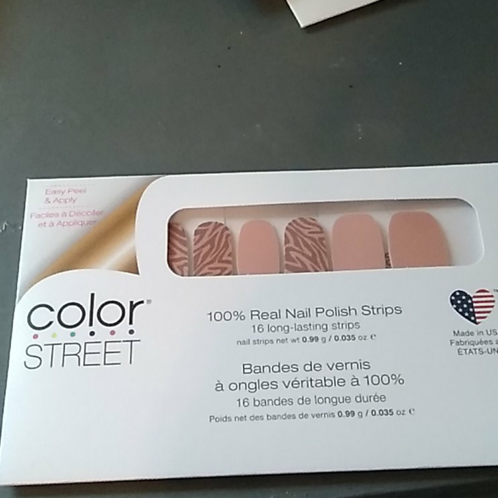 Color street